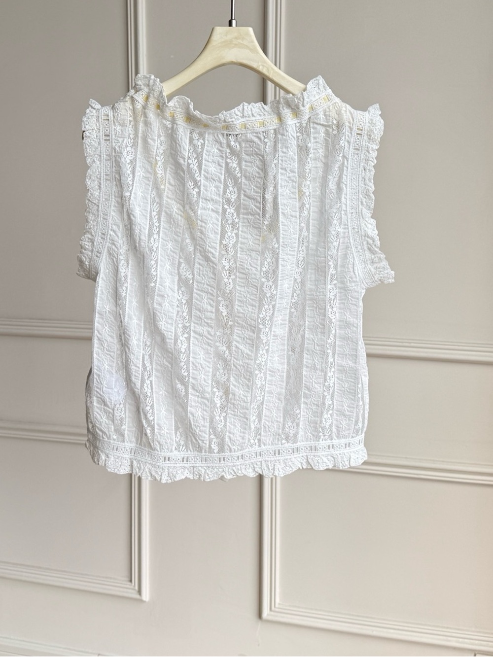 DOEN Vetiver Top in Salt - Picture 6 of 8